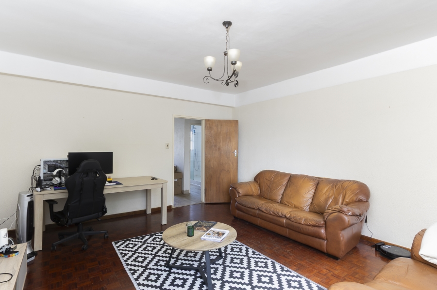 To Let 2 Bedroom Property for Rent in Lionviham Western Cape